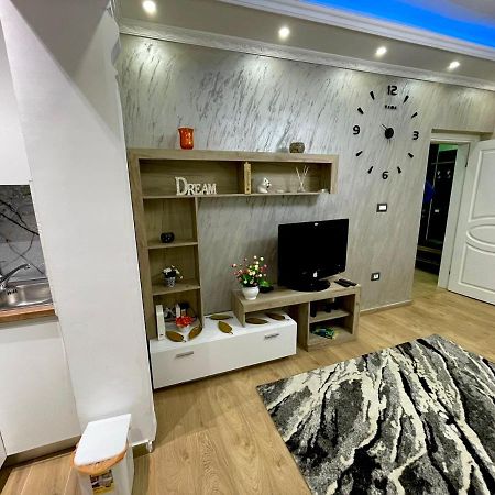 Durres Rebi Apartment Zewnętrze zdjęcie